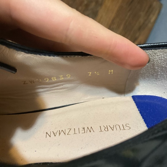 Stuart Weitzman Britton Black Oxfords - Picture 6 of 9